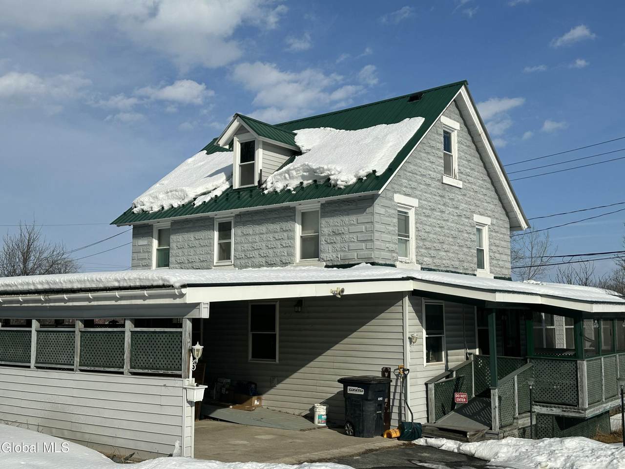 4217 Main Street - Photo 1