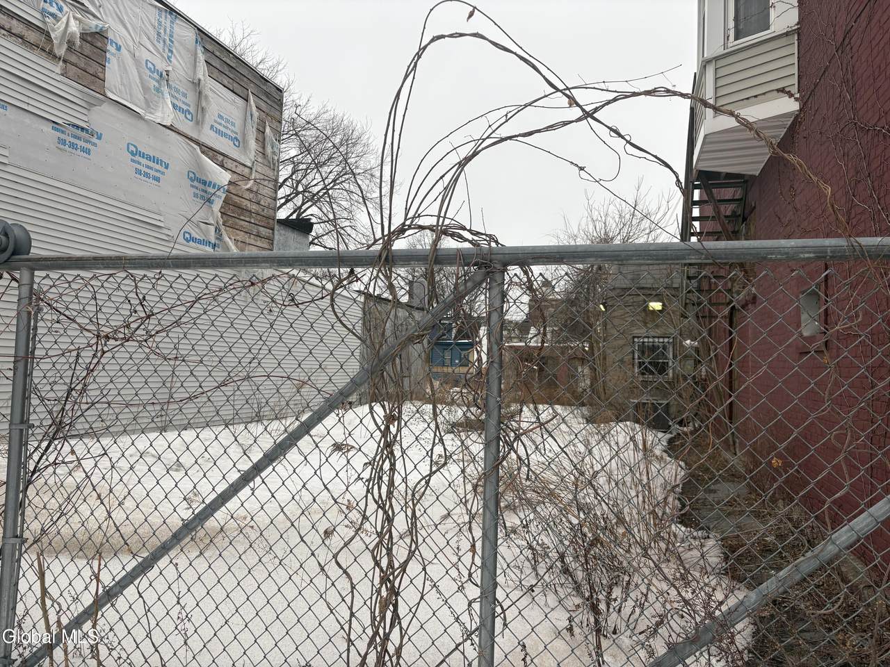 https://bt-photos.global.ssl.fastly.net/capital/1280_boomver_1_202613024-2.jpg