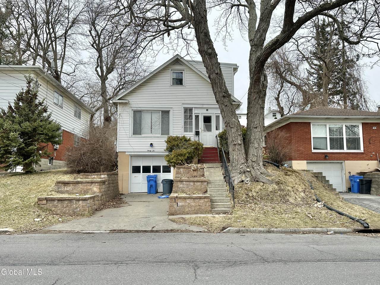 36 Daytona Avenue - Photo 1