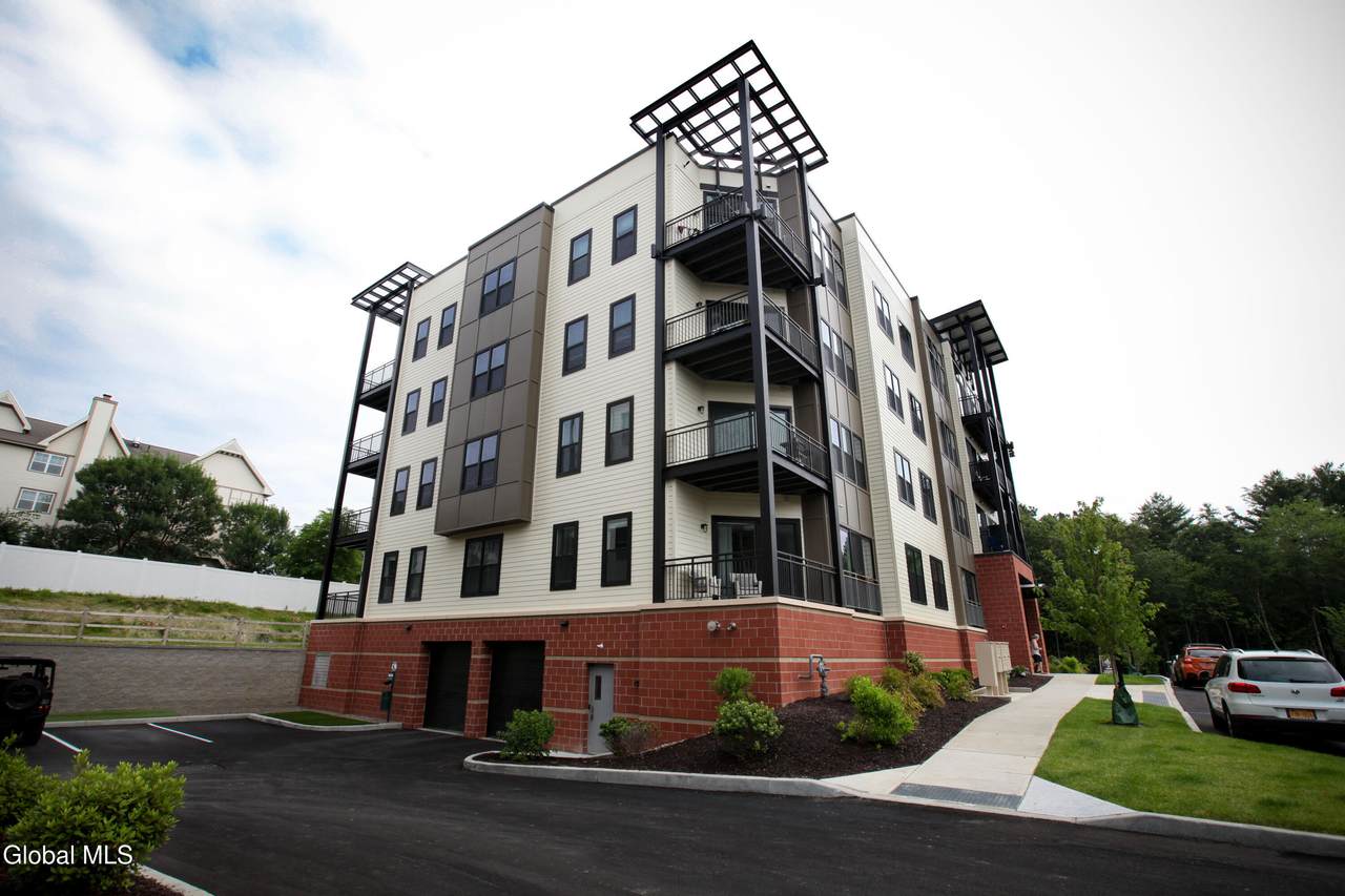 21 Whistler Court - Photo 1