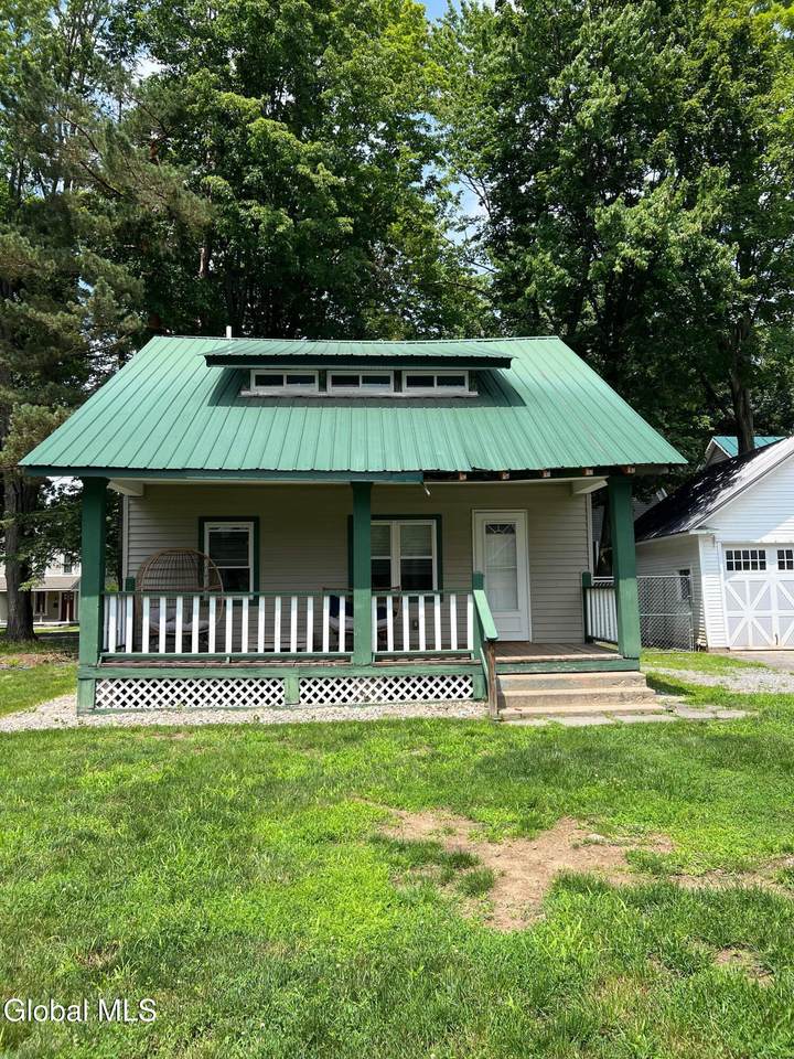165 Lake Avenue - Photo 1