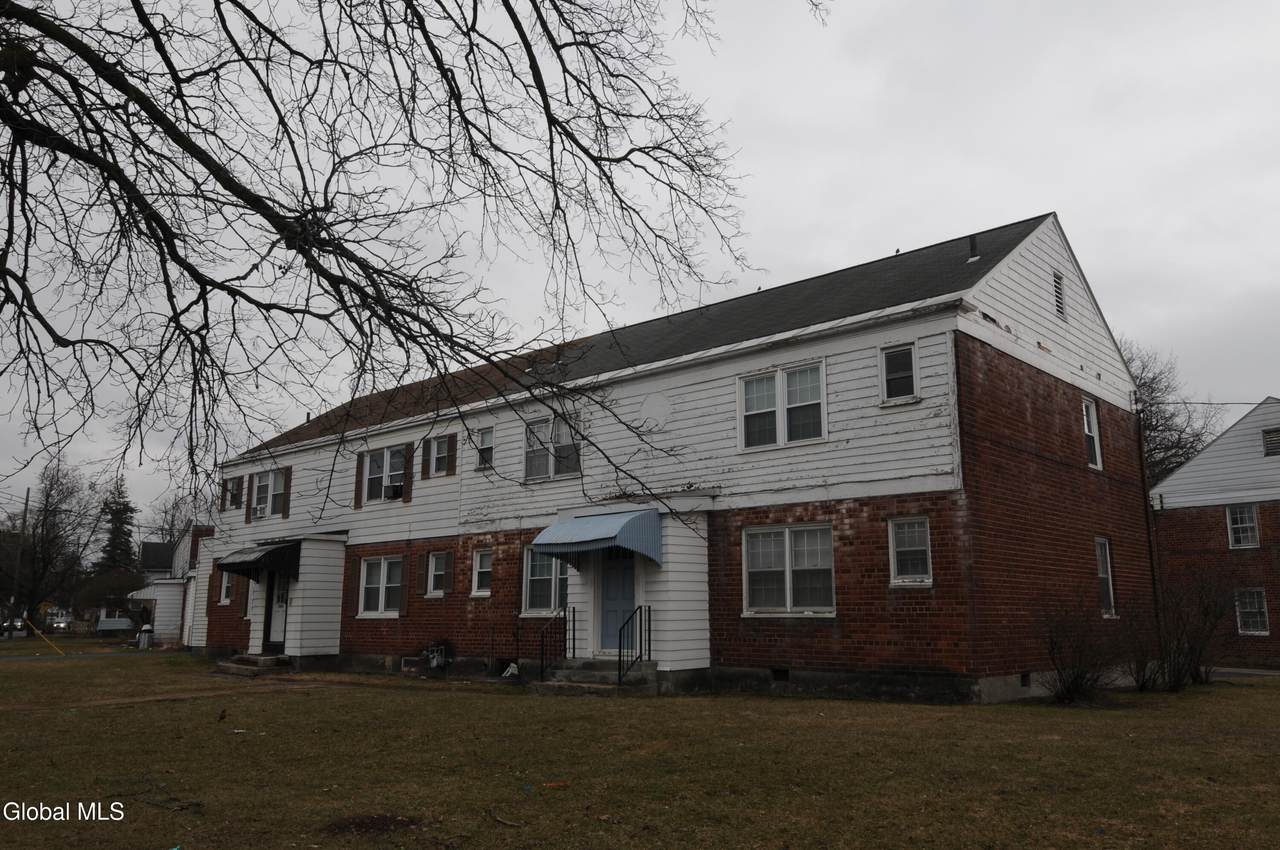 2550 Albany Street - Photo 1