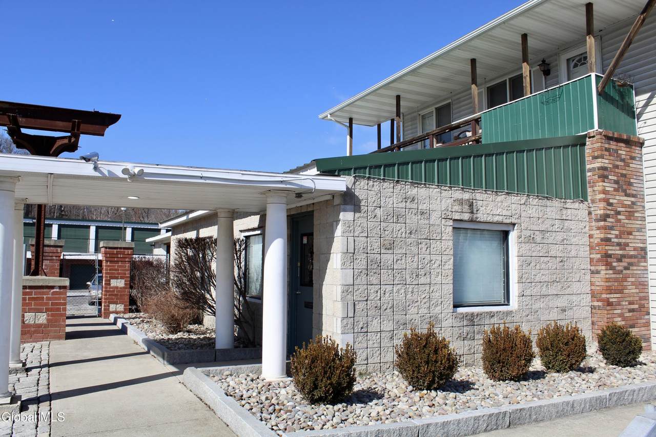 11 River Road - Photo 1