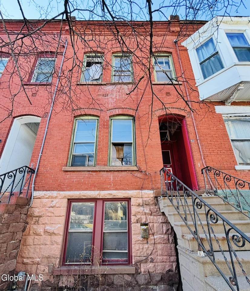 247 Quail Street - Photo 1
