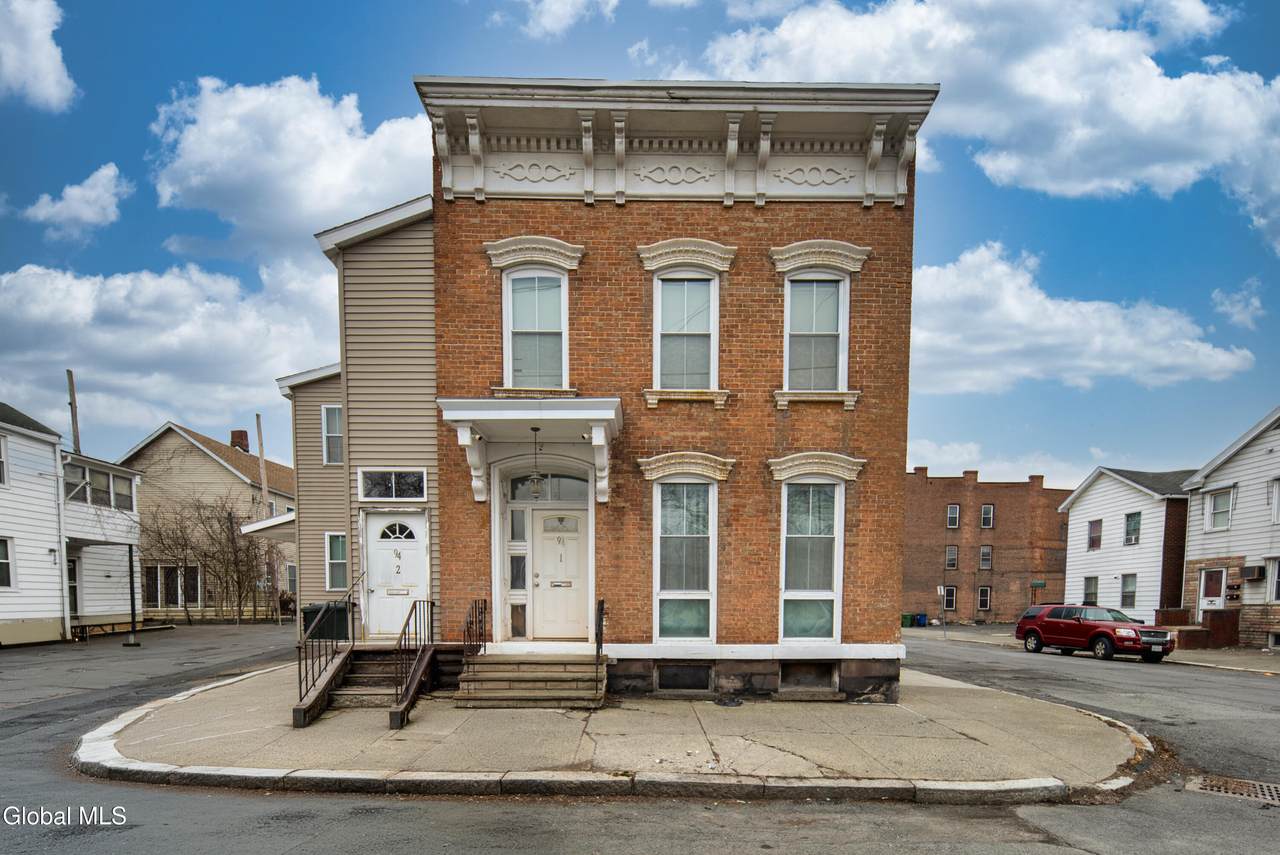 94 Howard Street - Photo 1