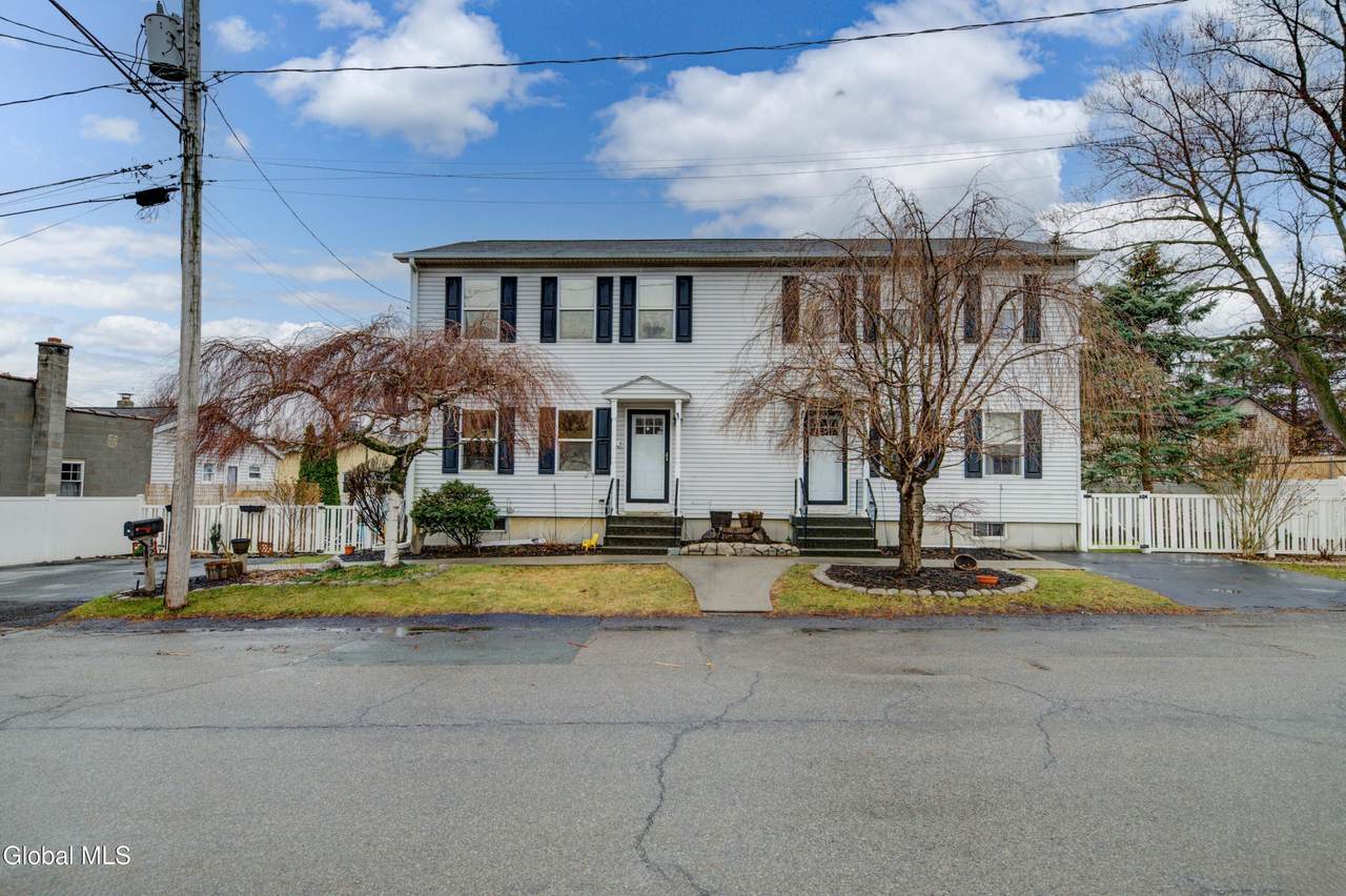 32 Richmond Street - Photo 1