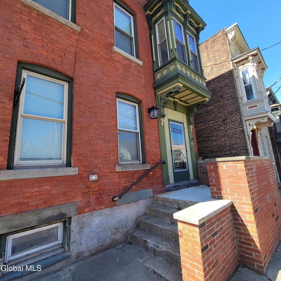 762 Eastern Avenue - Photo 1