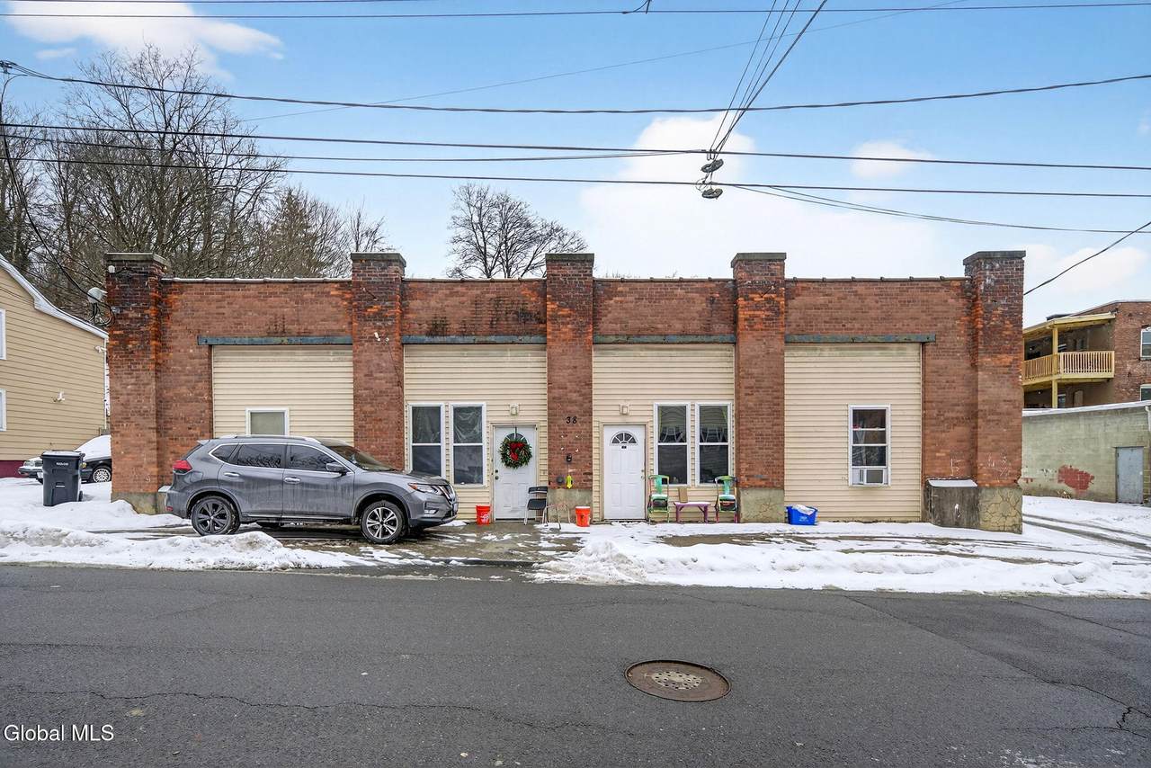 38 Tyler Street - Photo 1