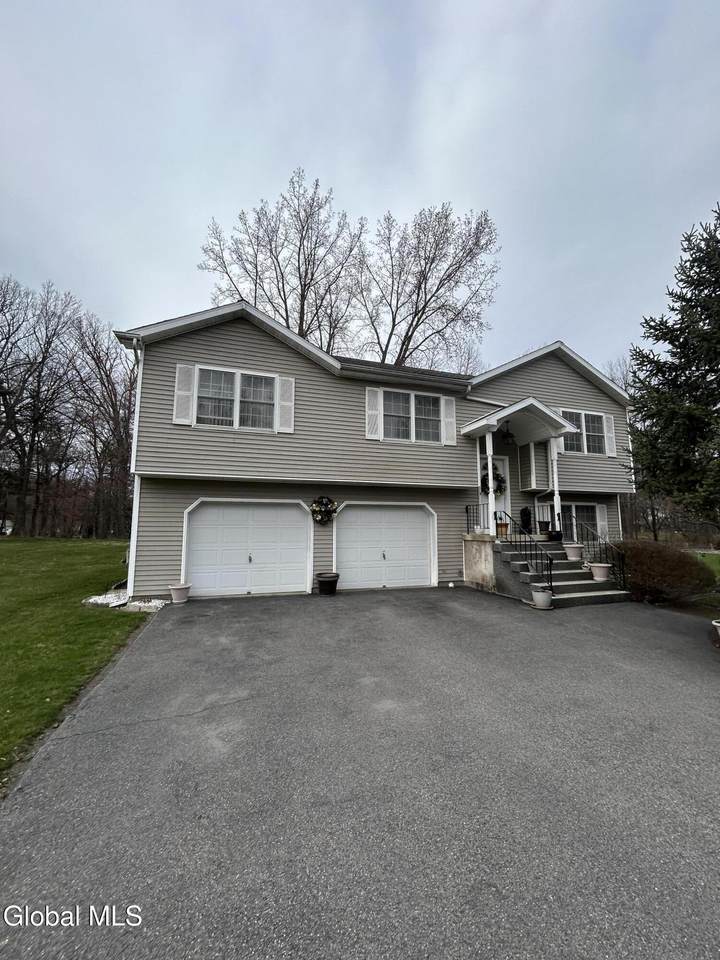 4201A Albany Street - Photo 1