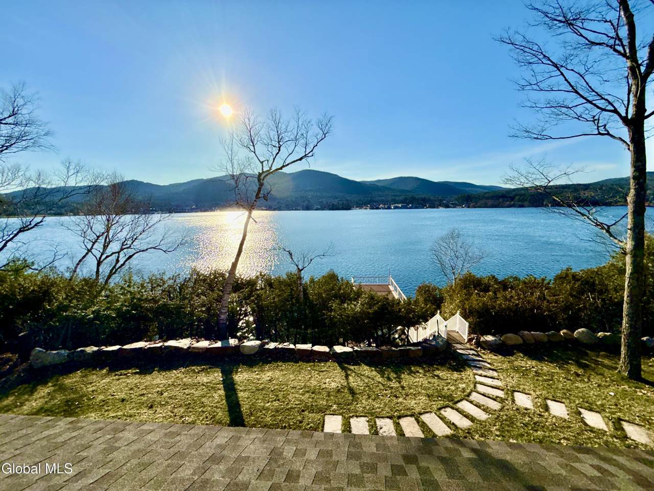https://bt-photos.global.ssl.fastly.net/capital/1280_boomver_1_202615375-2.jpg