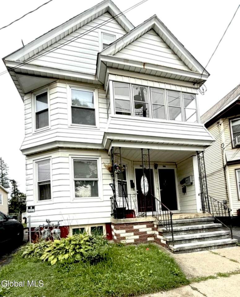 1120 Pleasant Street - Photo 1