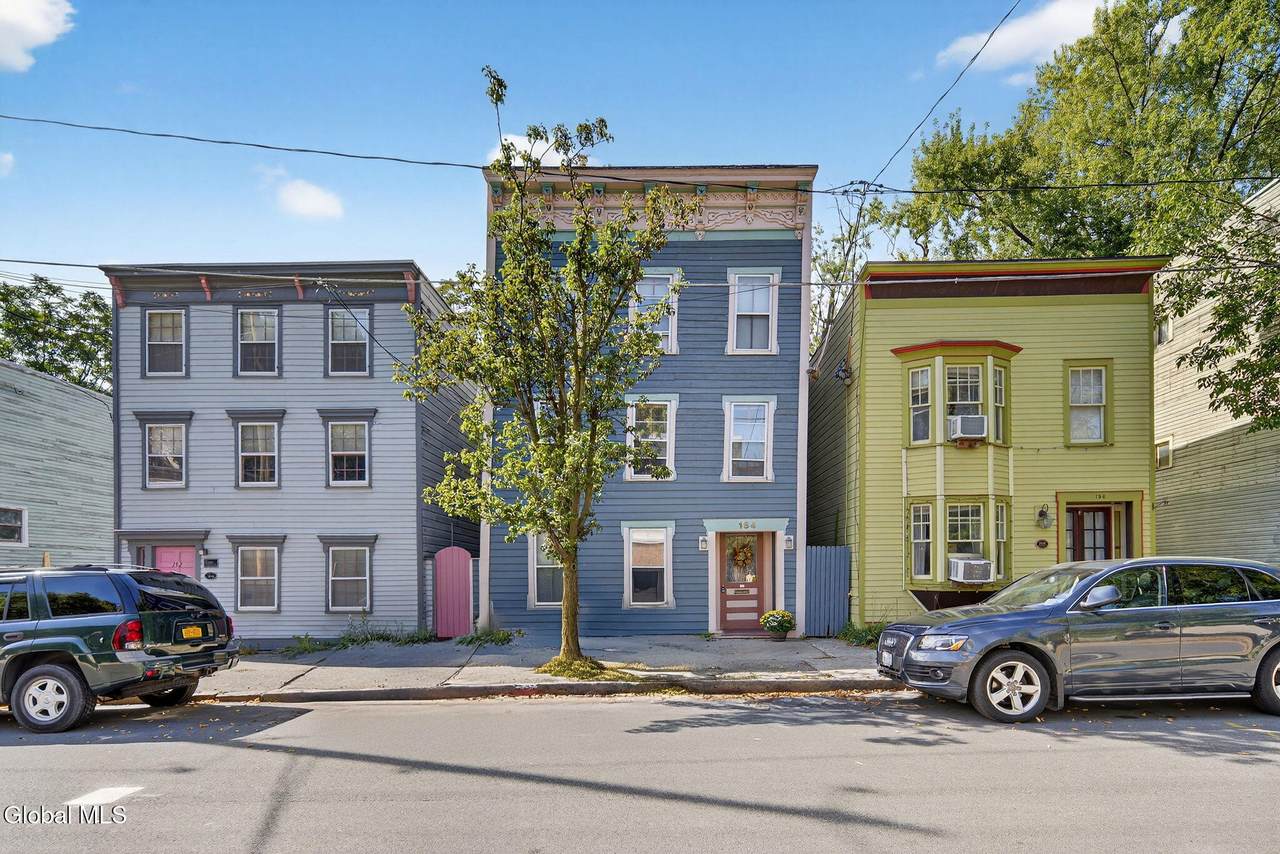 154 Jefferson Street - Photo 1