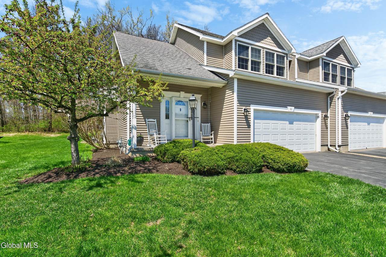 60 Oakmont Street - Photo 1