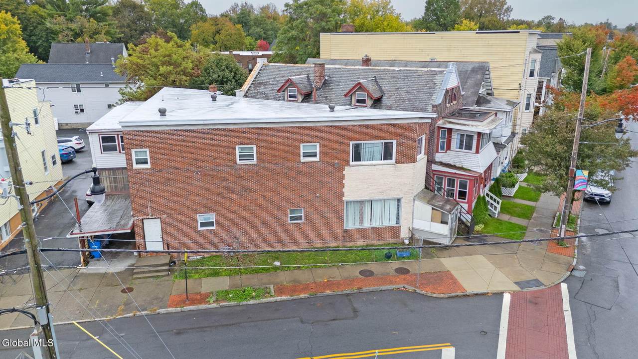 178A Delaware Avenue - Photo 1