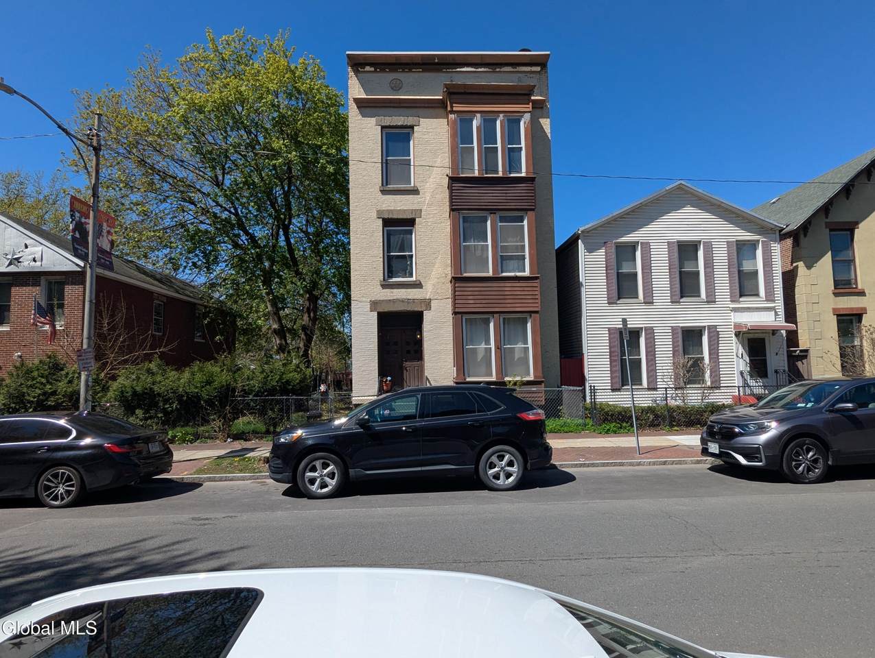415 3rd Street - Photo 1