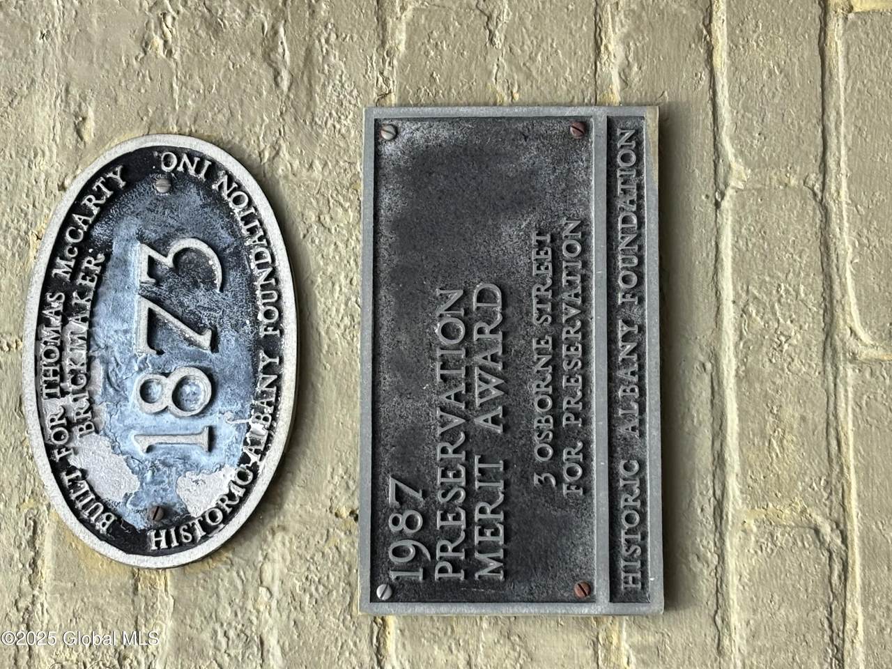 https://bt-photos.global.ssl.fastly.net/capital/1280_boomver_1_202616029-2.jpg