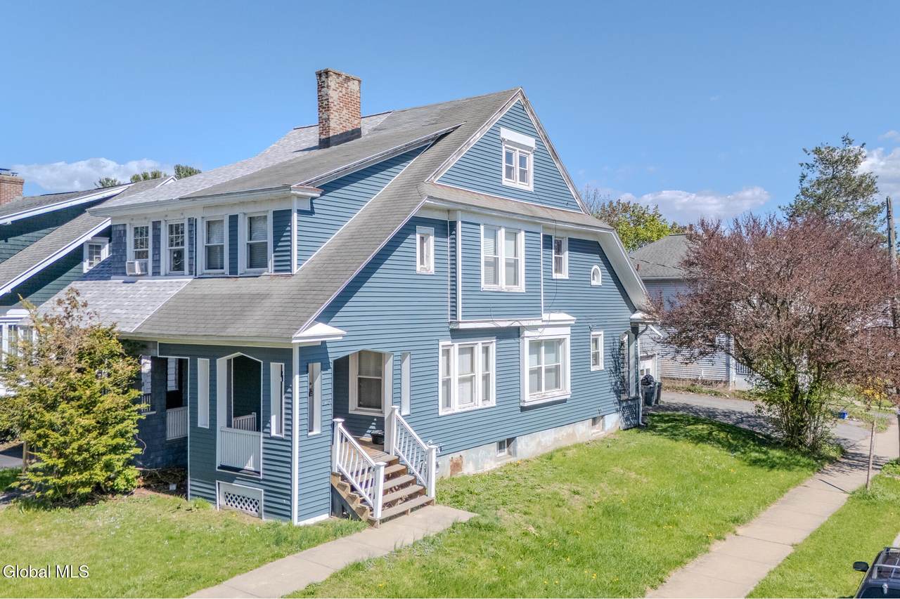 125 Main Avenue - Photo 1