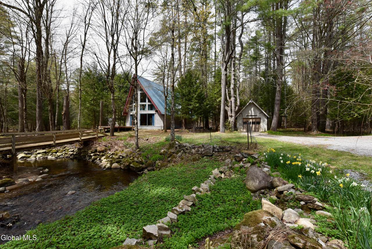 68 Ballou Road - Photo 1