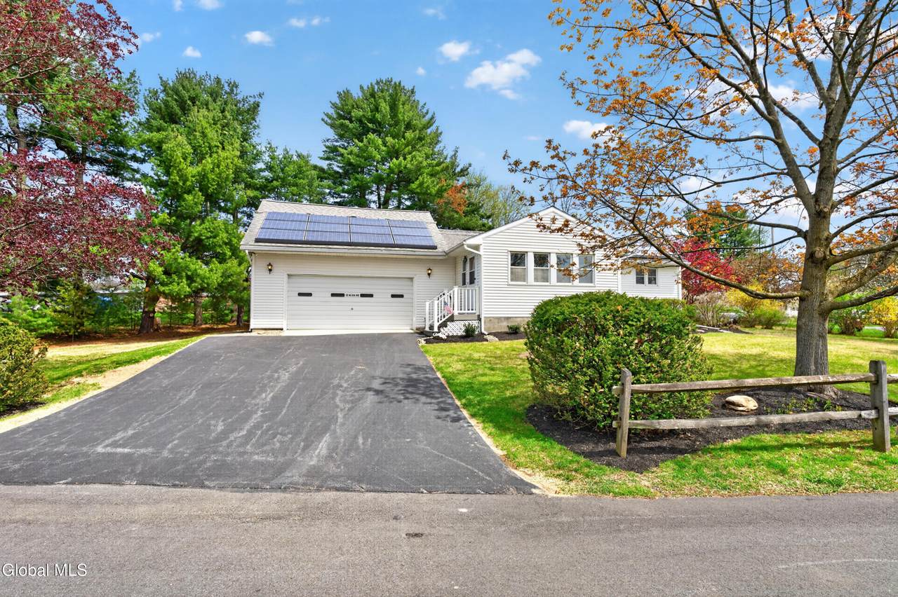 12 Alva Drive - Photo 1