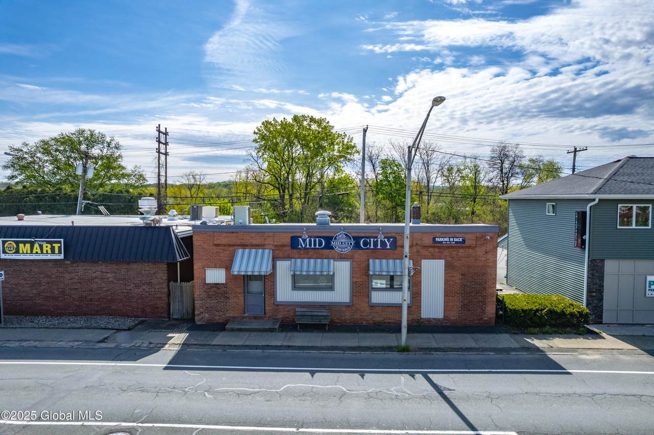327 Broadway - Photo 1