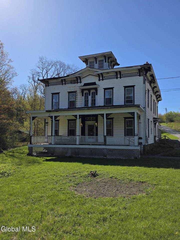105 Hartman Road - Photo 1