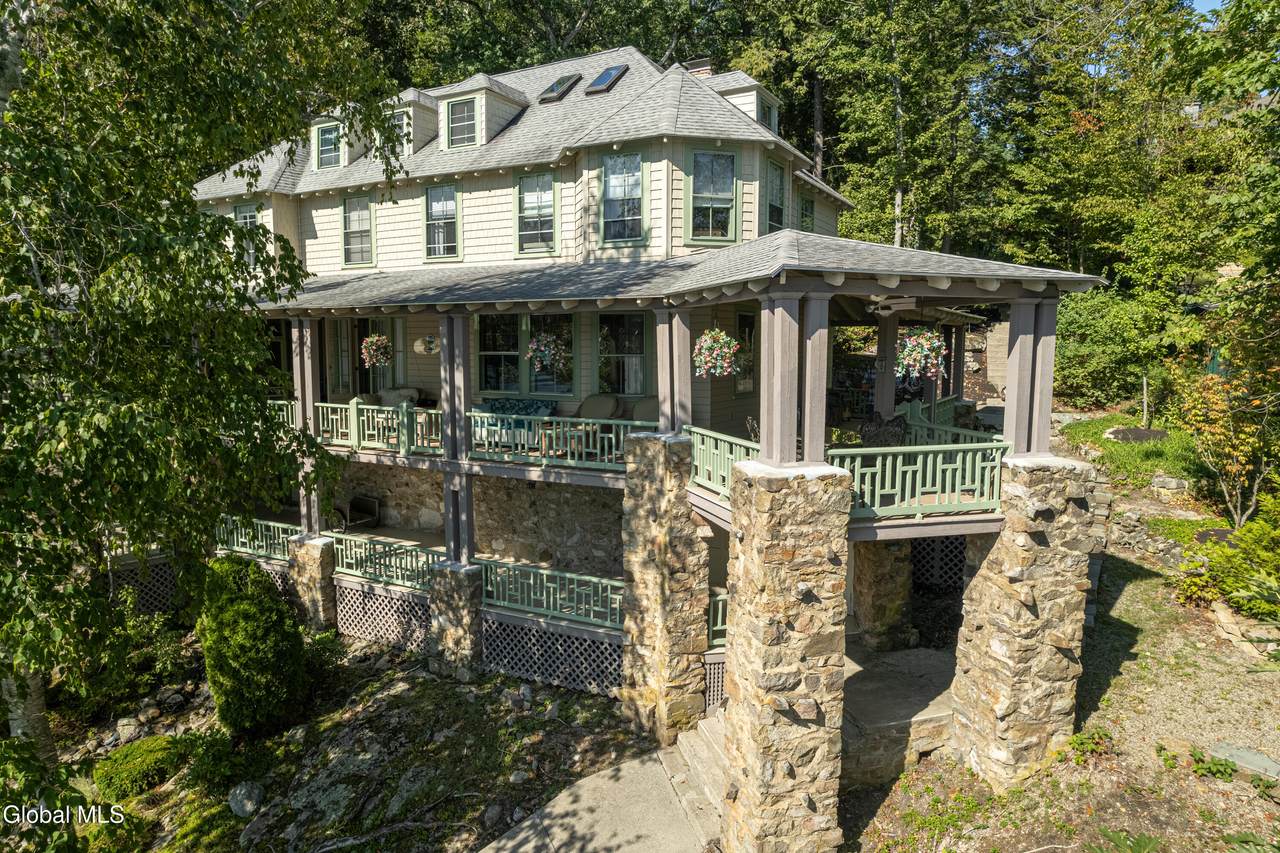 43 Paxton Road - Photo 1