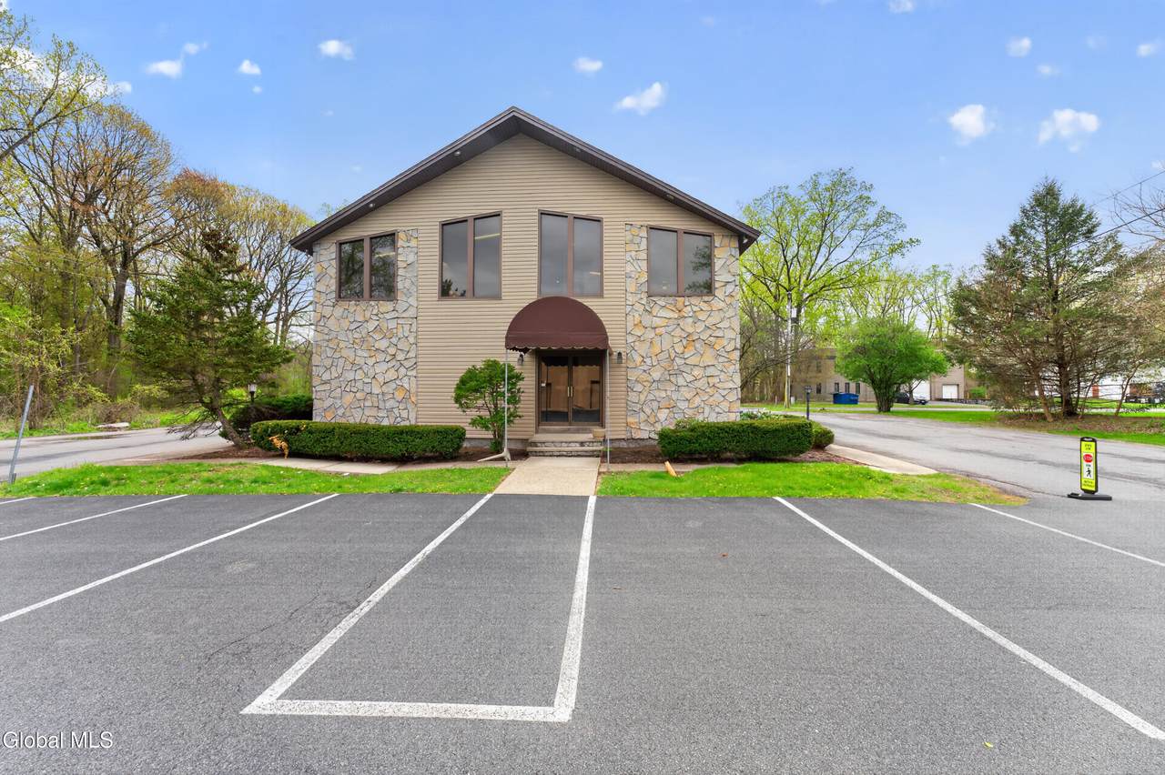 6 Walker Way - Photo 1