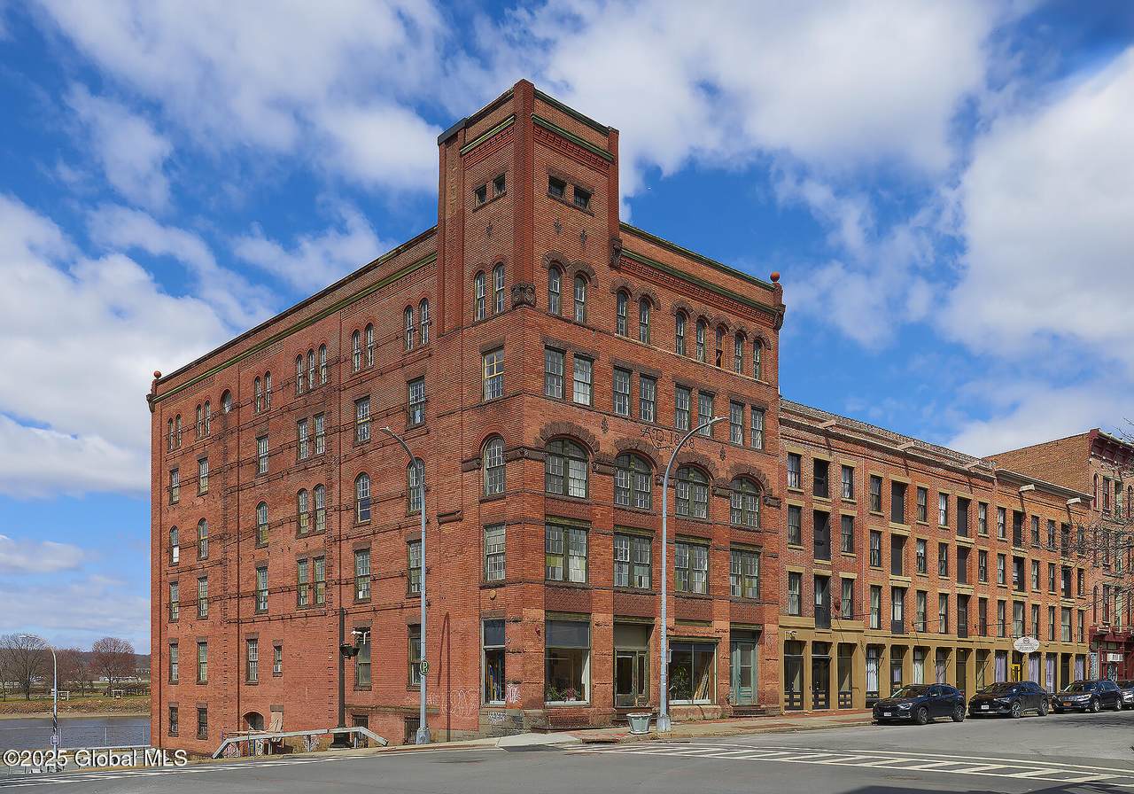 155 River Street - Photo 1
