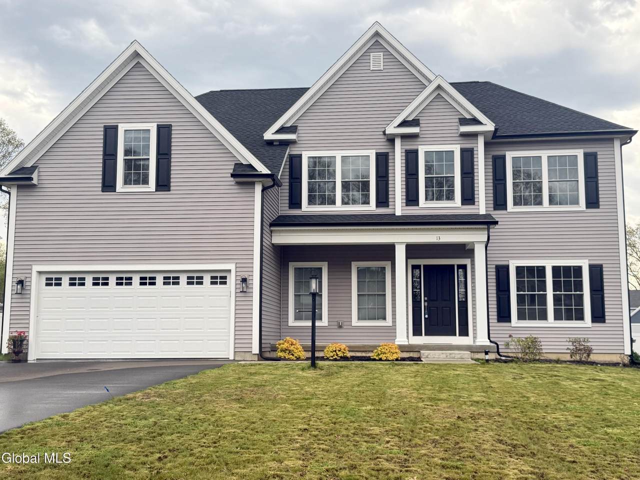 13 Edenfield Street - Photo 1
