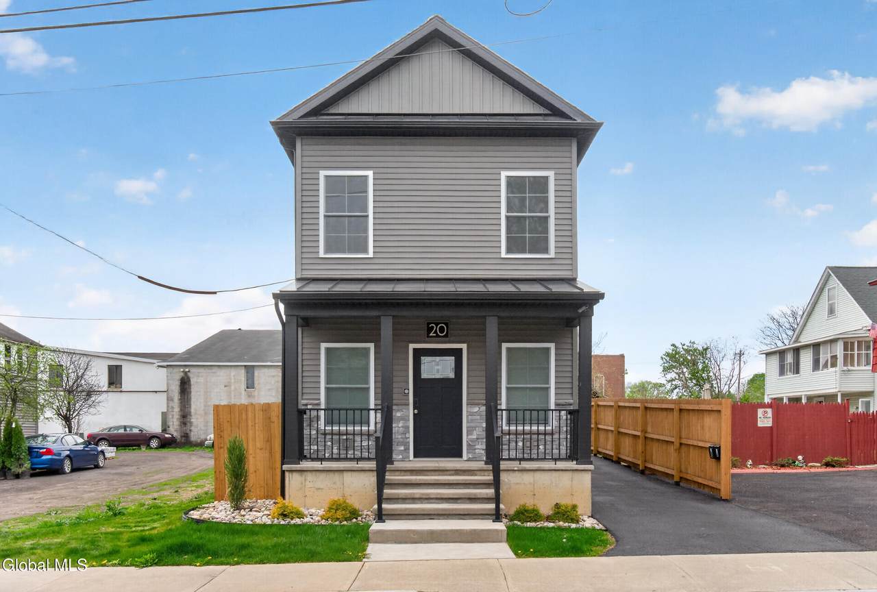 20 Monroe Street - Photo 1