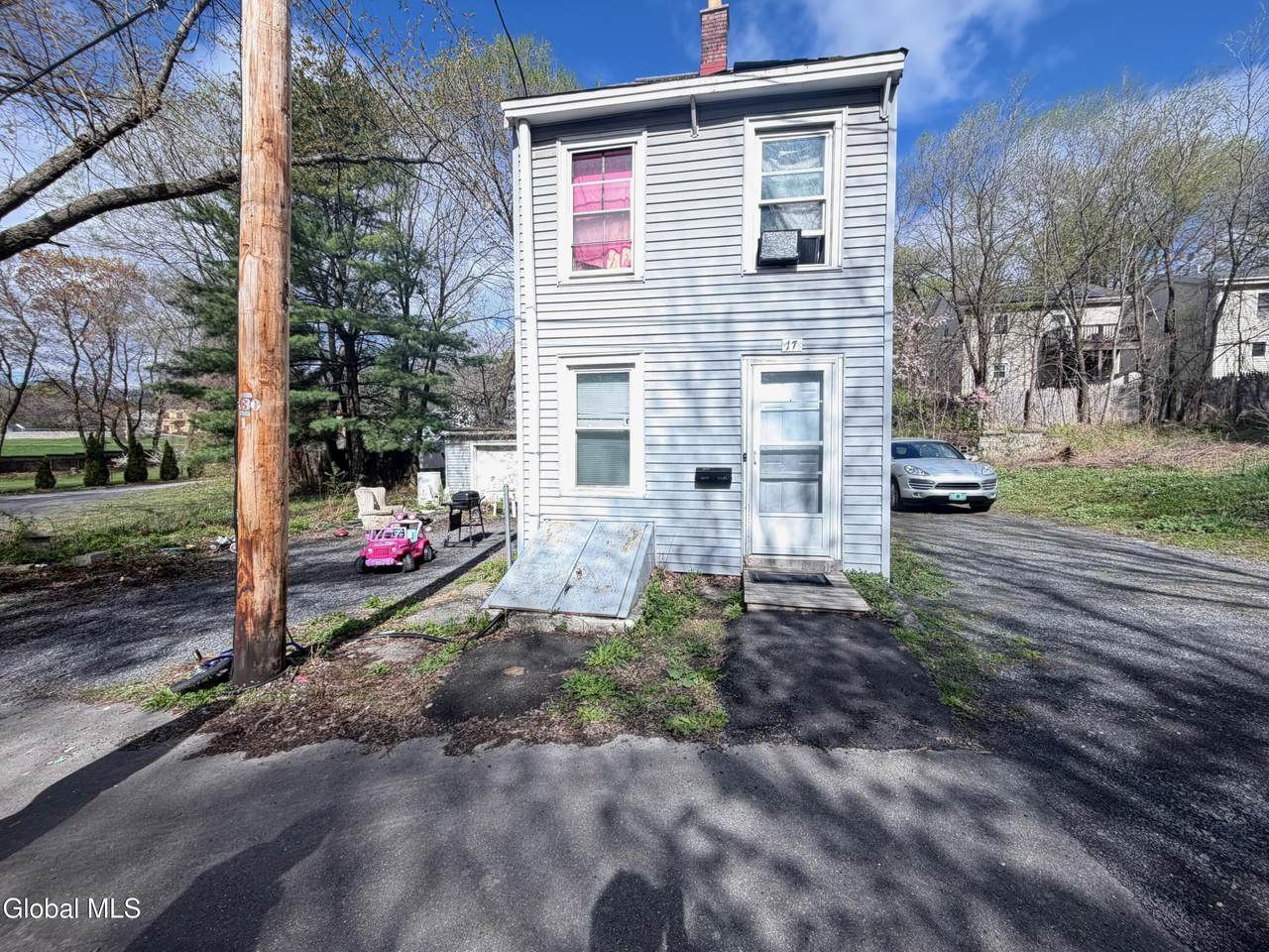 13-25 Batcher Street - Photo 1