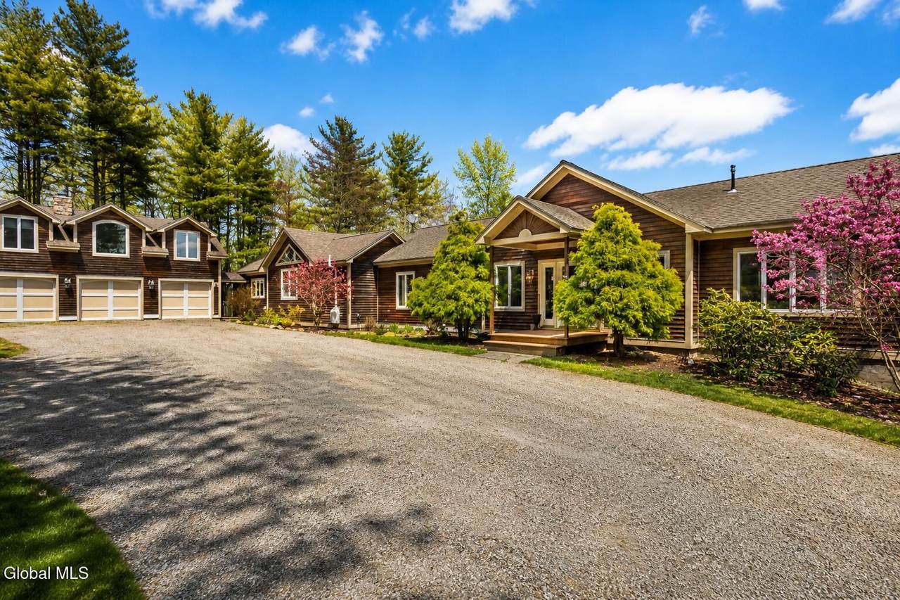 25 Rockledge Road - Photo 1