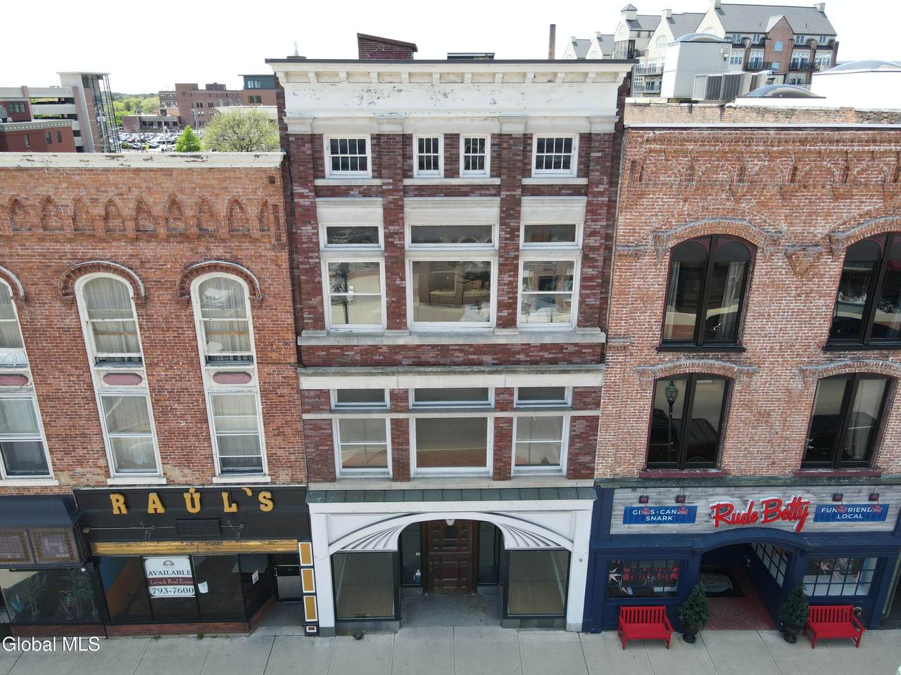 166 Glen Street - Photo 1