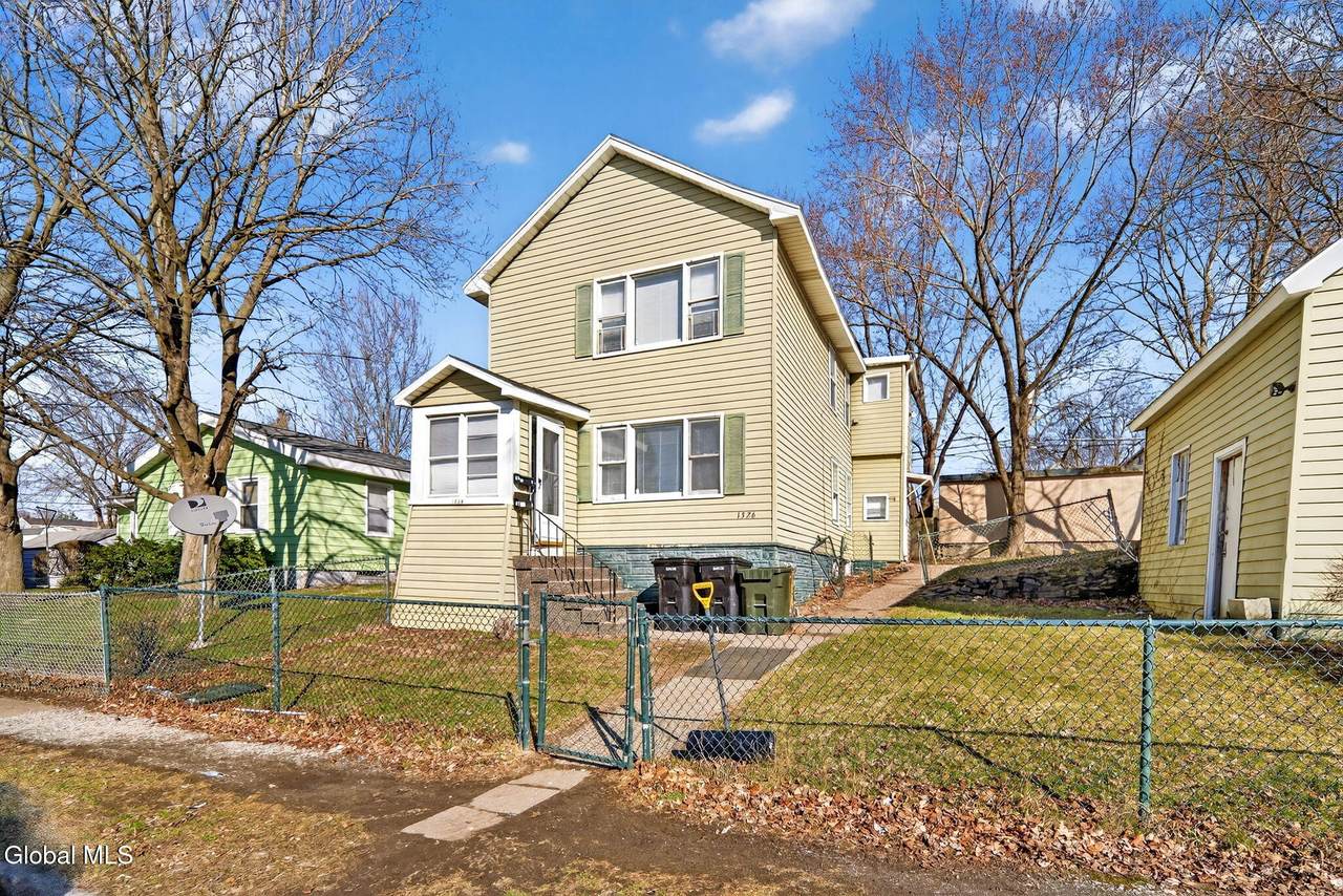 1326 8th Avenue - Photo 1
