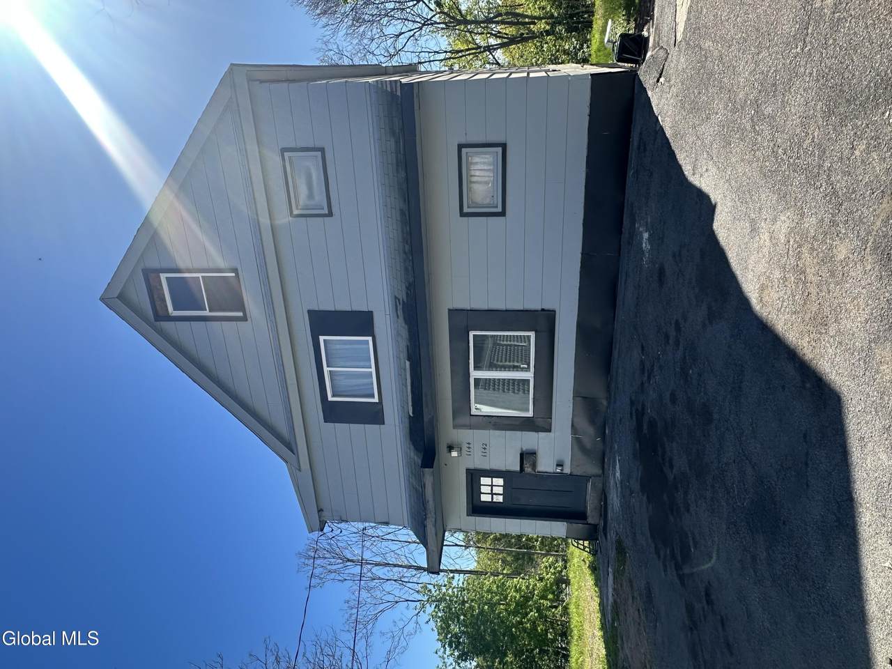 1142 Cutler Street - Photo 1