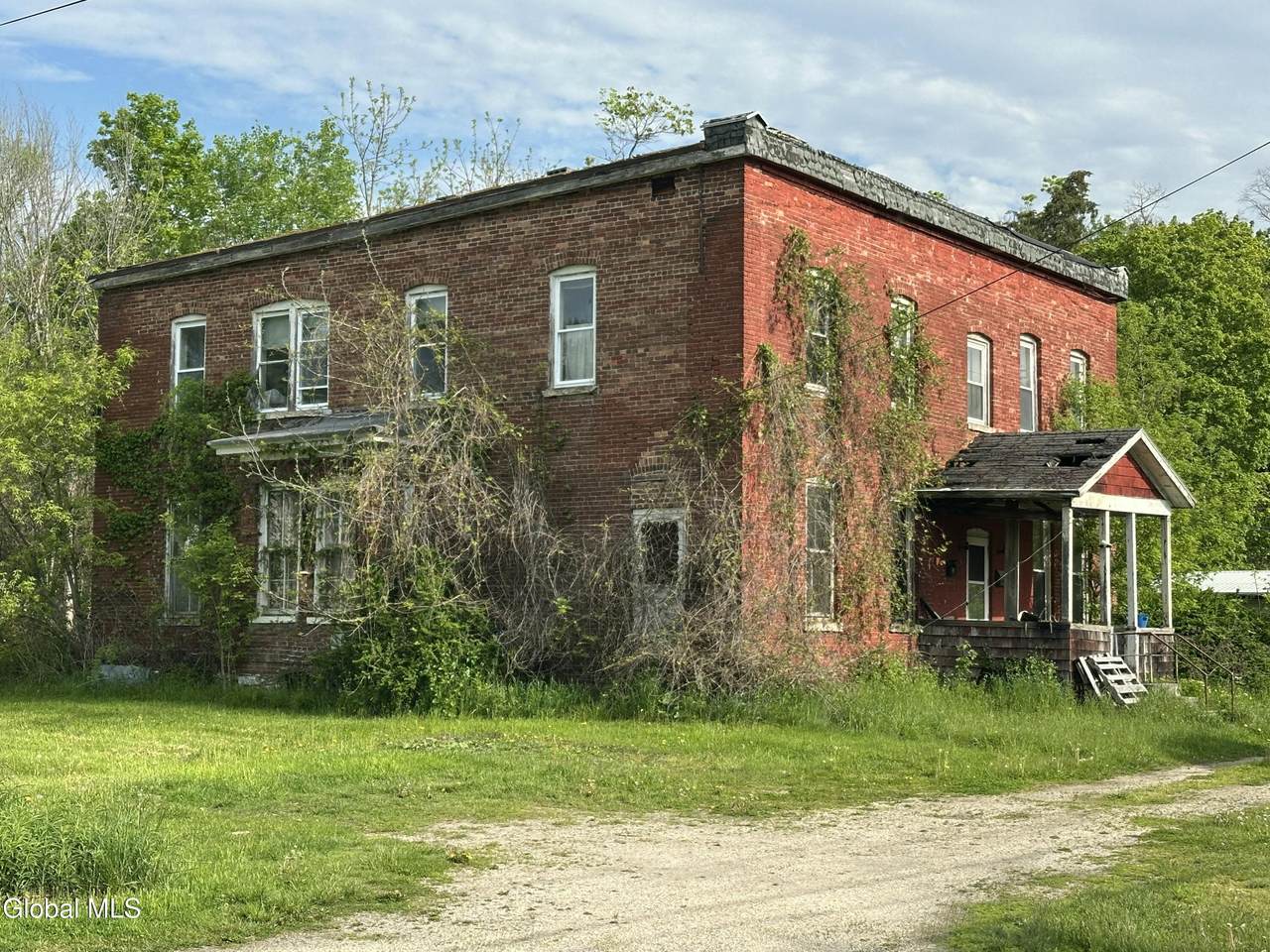 33 River Road - Photo 1