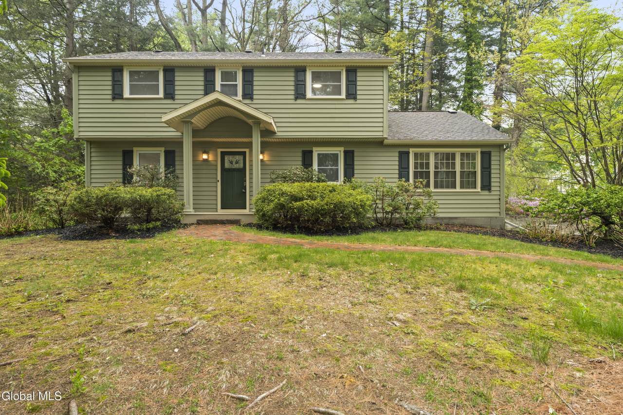 17 Belmonte Lane - Photo 1