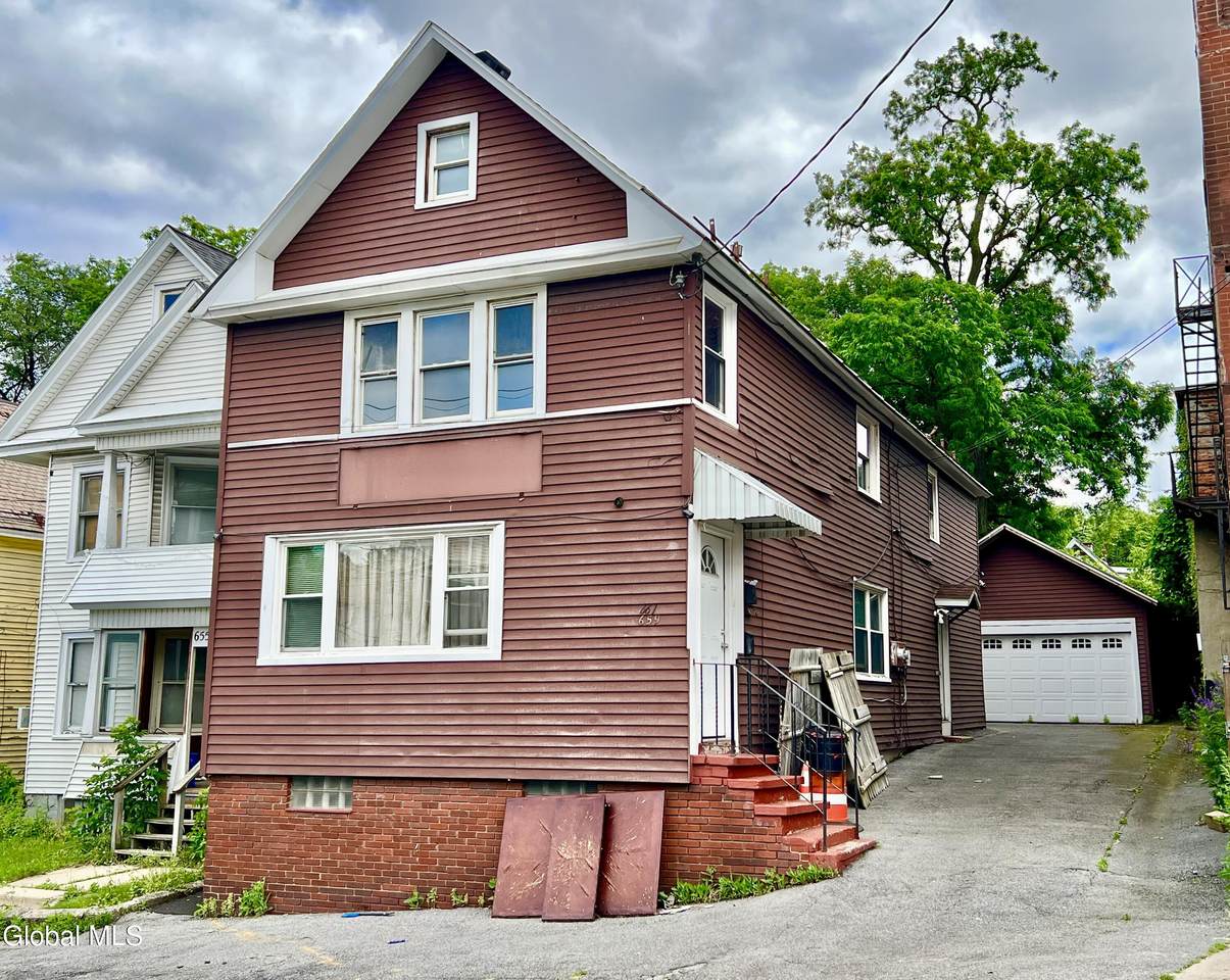 659 Crane Street - Photo 1