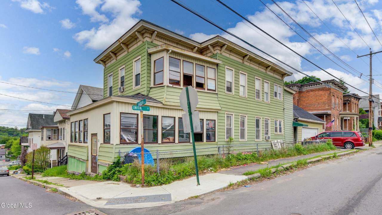 20 Garden Street - Photo 1