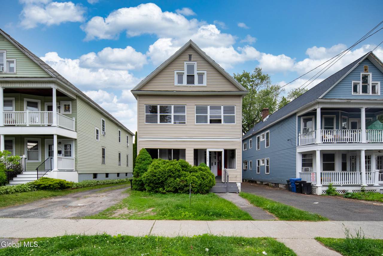 149 Homestead Avenue - Photo 1