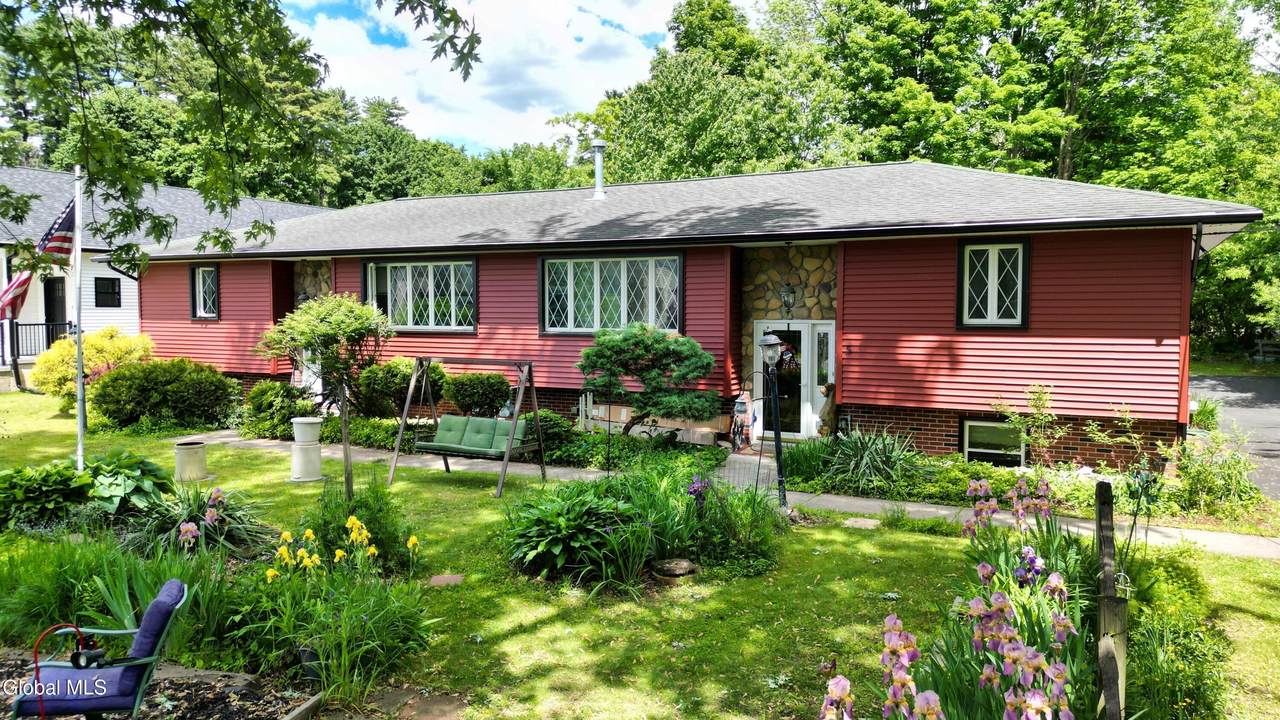 5-7 Parkview Avenue - Photo 1