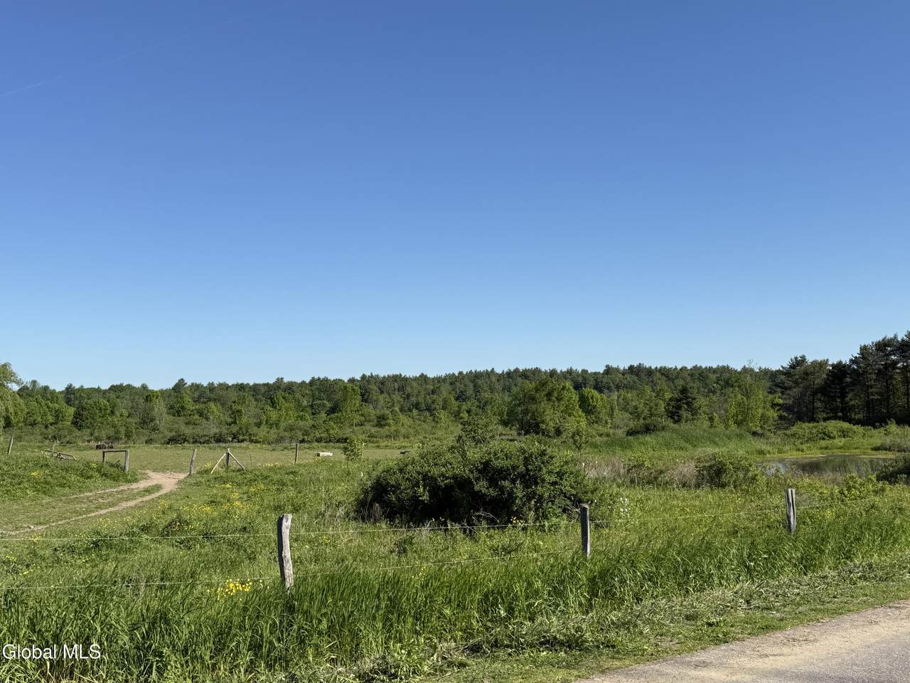 https://bt-photos.global.ssl.fastly.net/capital/1280_boomver_1_202618747-2.jpg