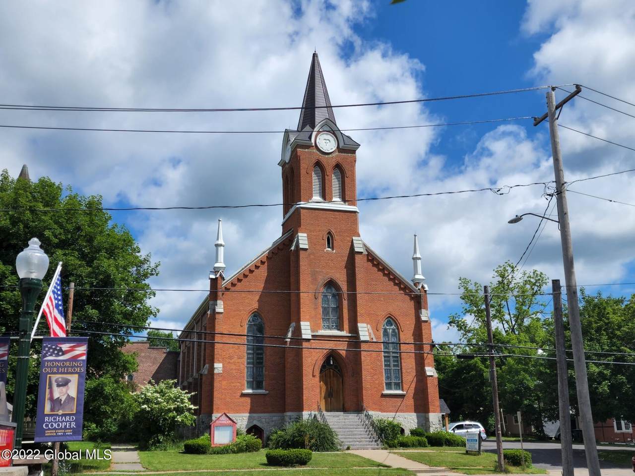 615 Main Street - Photo 1