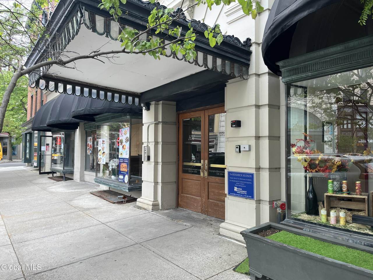200 Broadway - Photo 1