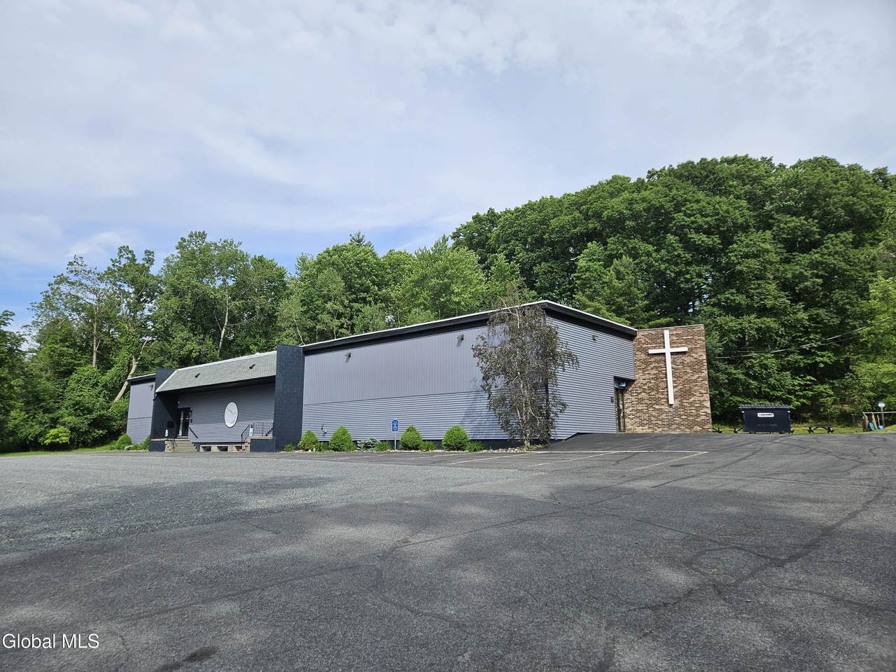 42 Woodward Avenue - Photo 1