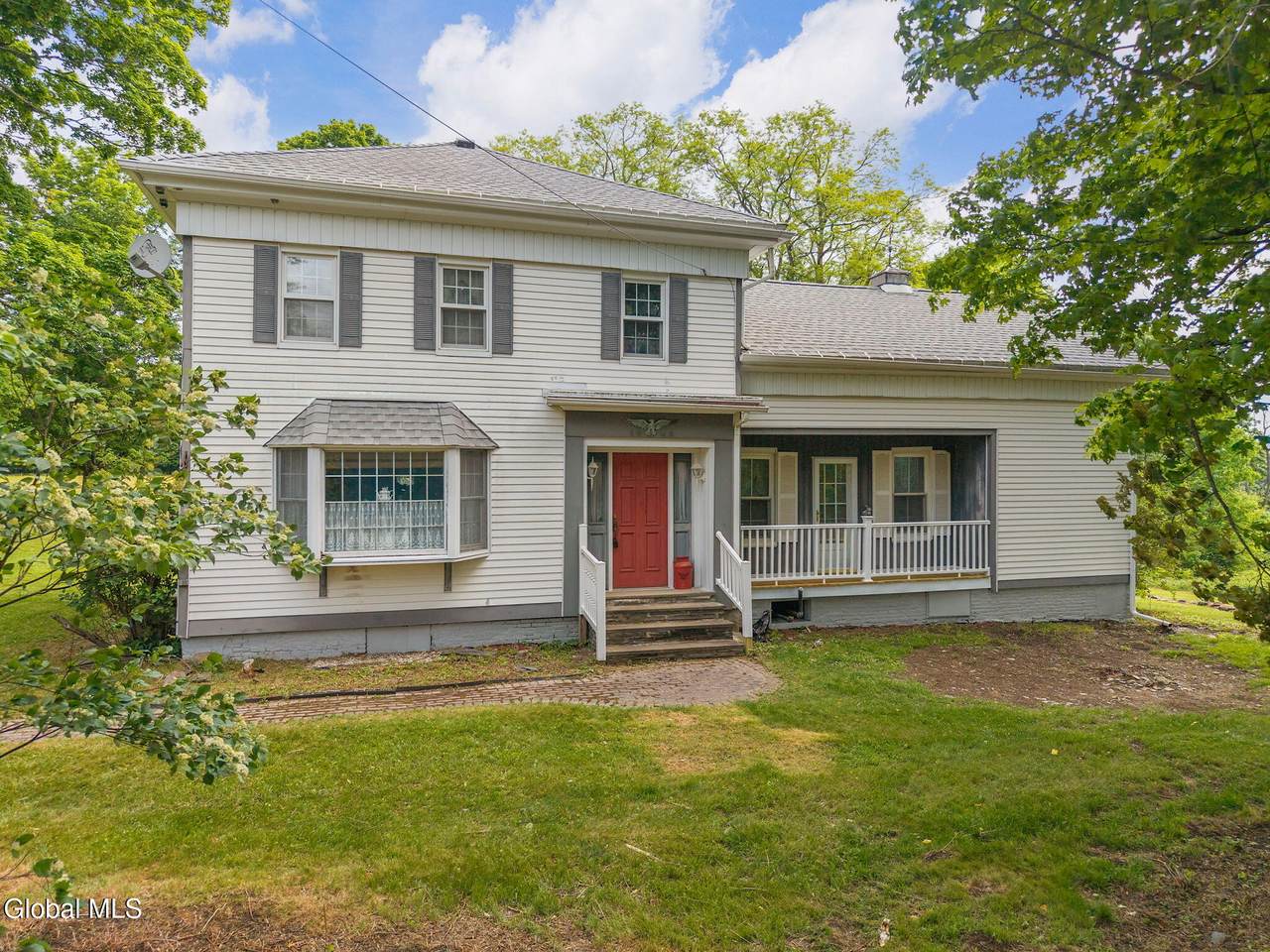205 Burnside Road - Photo 1