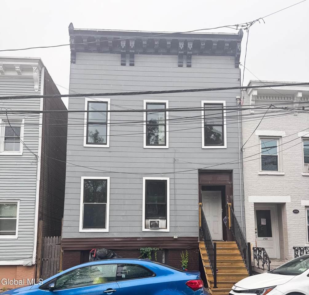 154 Broad Street - Photo 1