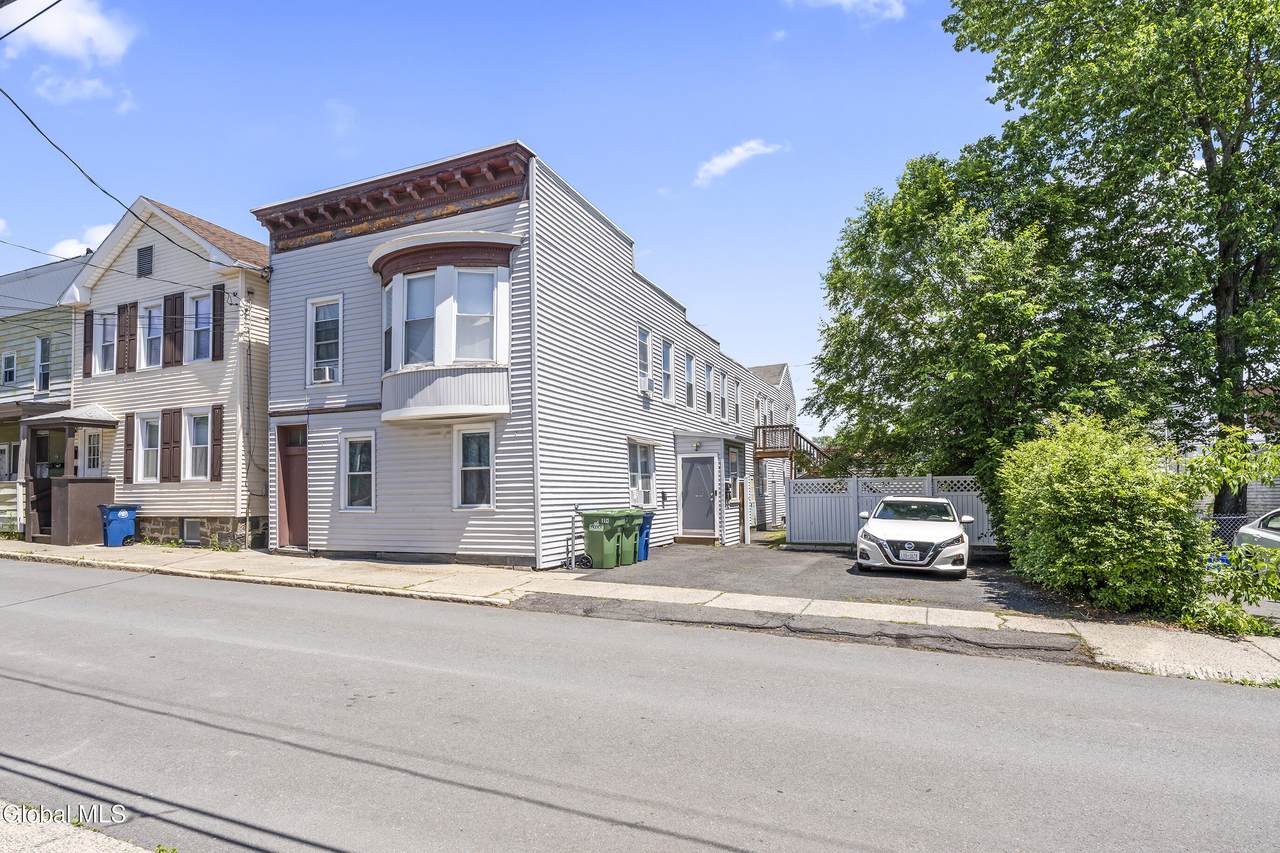 110 Lancaster Street - Photo 1