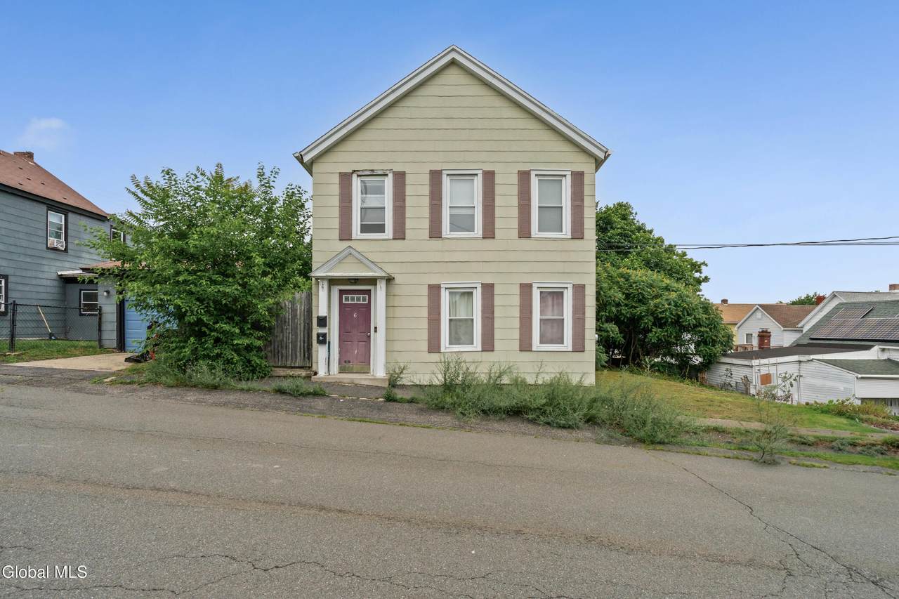 6 Hill Street - Photo 1