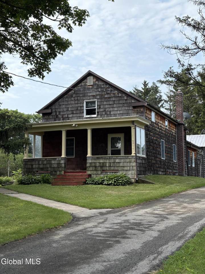 142 Mcewan Road - Photo 1